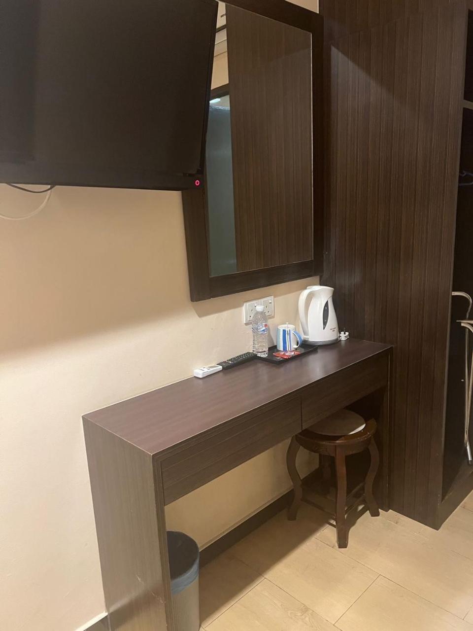 Lintas Plaza Hotel Кота-Кинабалу Экстерьер фото
